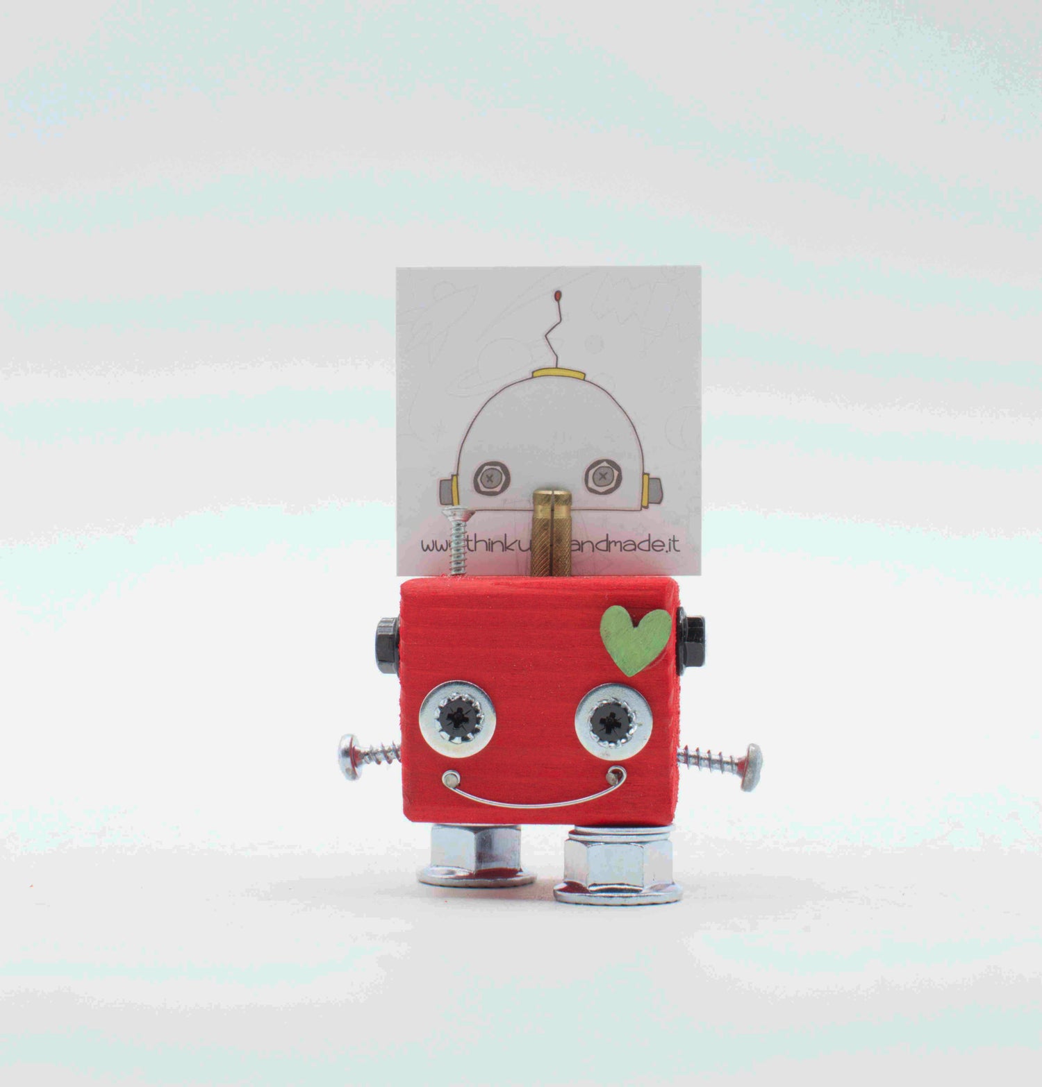 Portafoto robot portacarte rosa a forma di robot con occhi metallici argento cuore sulla guancia e braccia a vite.