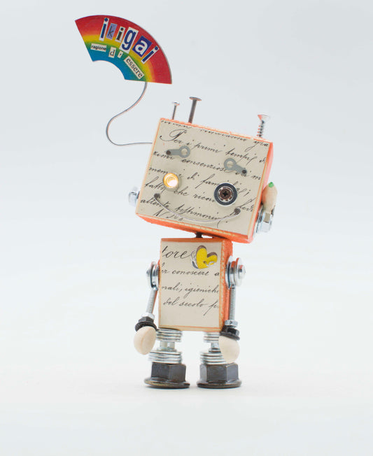 Luce di cortesia robot toys. Lampada di legno a batteria stile robot modello LETTERINO fatto a mano