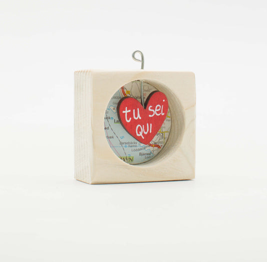 I Sospesi – Piccoli Quadri Artigianali in Legno da Appendere - Love