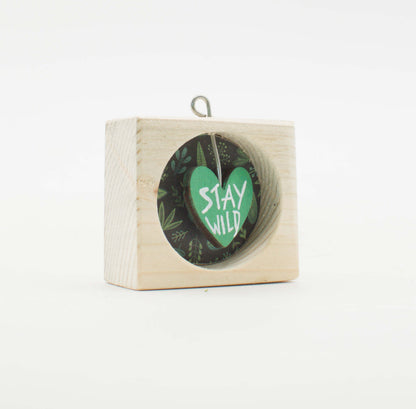 I Sospesi – Piccoli Quadri Artigianali in Legno da Appendere - Stay Wild