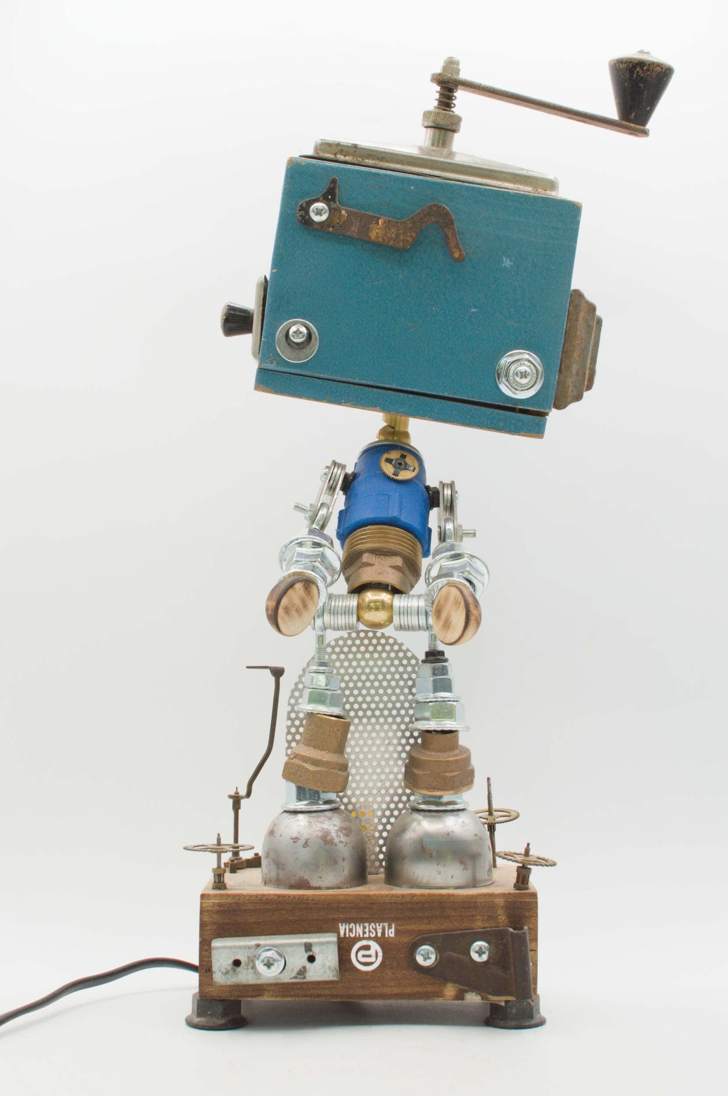 Lampada Robot Blender in Metallo Riciclato – Fatta a Mano