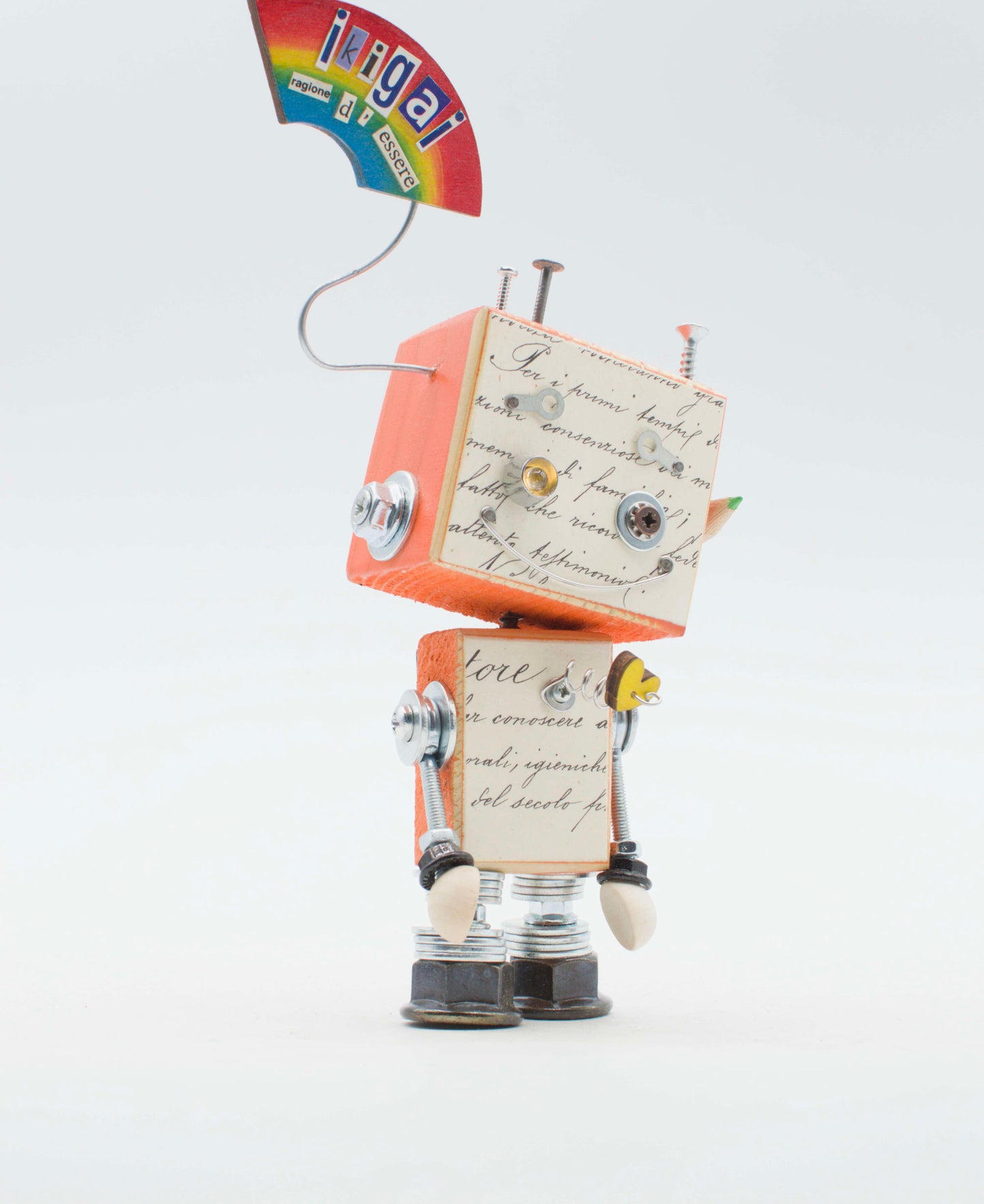 Lampada robot giocattolo luce di cortesia orange crema in legno fatto a mano con giunti metallici e ombrello arcobaleno