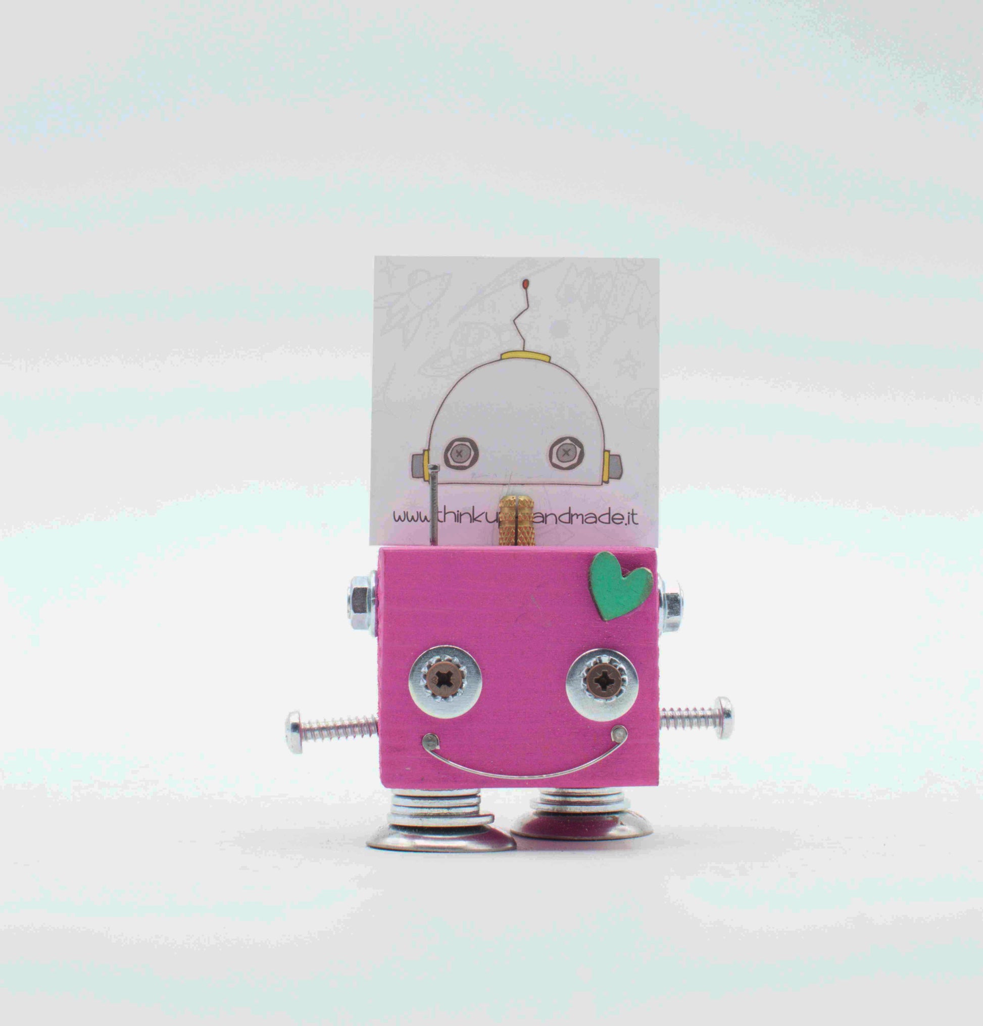 Portafoto da tavolo robot rosa con occhi a vite argento e cuore verde menta segnaposto fatto a mano