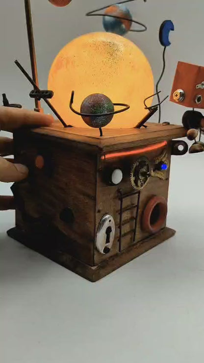 Robot lampada da tavolo stile "GALASSIA" con suono fatta a mano