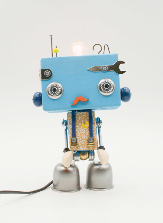 Lampada da tavolo robot beat blu retrò con occhi argento, baffi e arti metallici fatta a mano per comodino