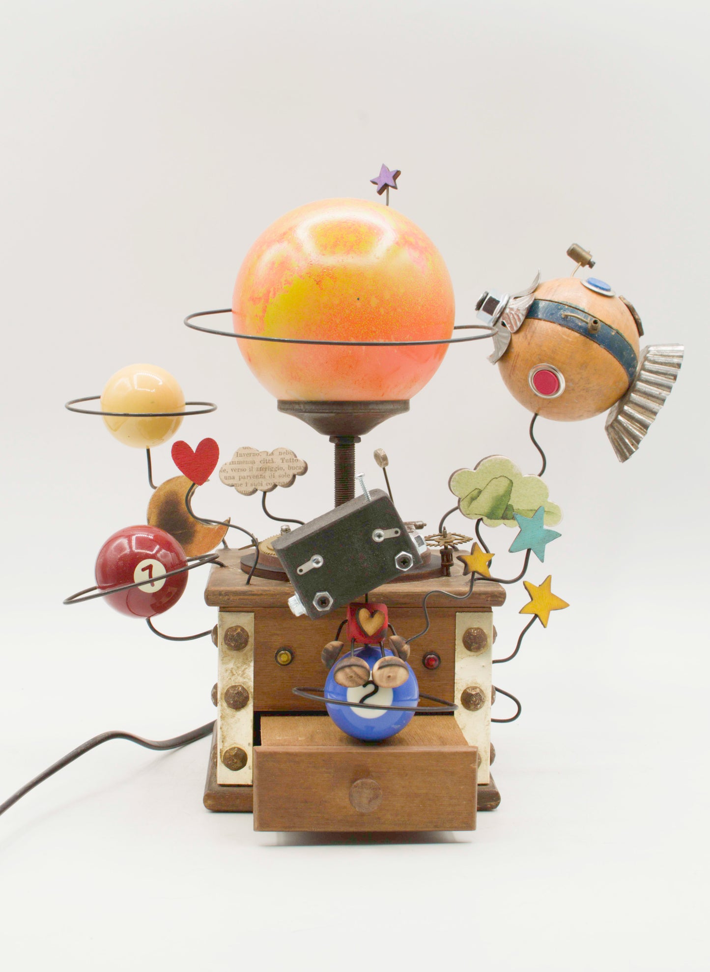 Robot lampada da tavolo stile galassia fatta a mano con planisfero arancione metallizzato e pianeti biliardo decorativi